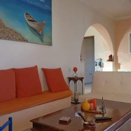 Villa Dionysos Engaraí